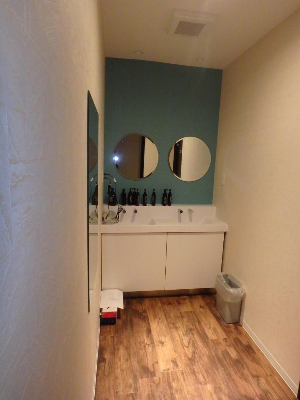 Bed & Breakfast Renga Daikanyama Tokyo Exterior photo